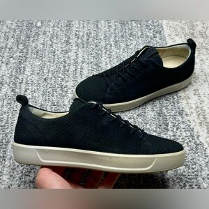 ECCO Soft 8 Women’s Sneakers – Size 38 EU / 7 US